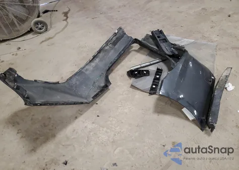 2018 Chevrolet Malibu Lt z USA, uszkodzony, nr VIN 1G1ZD5ST0JF209066